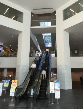 ソリッドスクエアの外観