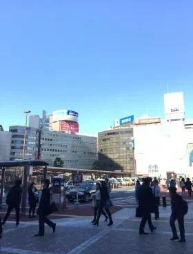 横浜天理ビルの外観