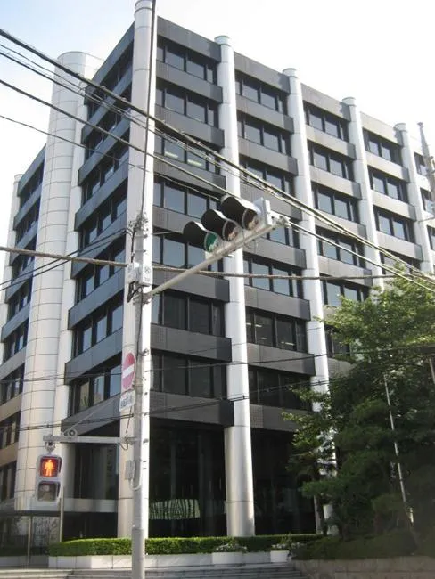 東京原木会館の外観写真