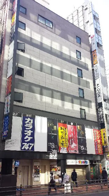 三経33ビルの外観写真