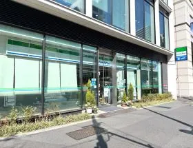 ファミリーマート