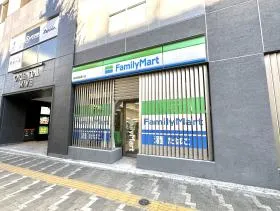 ファミリーマート