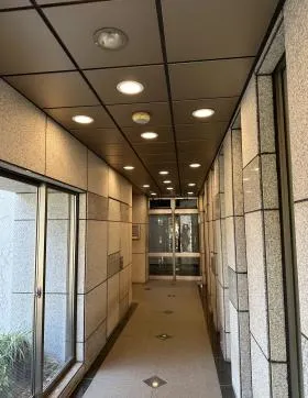 ルート高輪ビルの外観