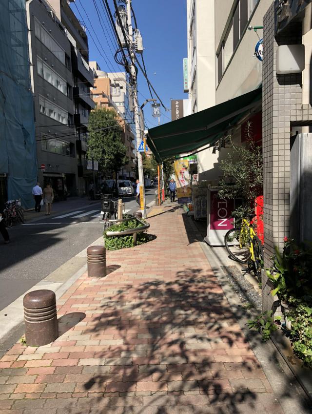 東京都港区芝2