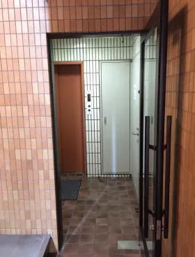 Biz Feel Hatchobori(旧:三雄舎)ビルの外観