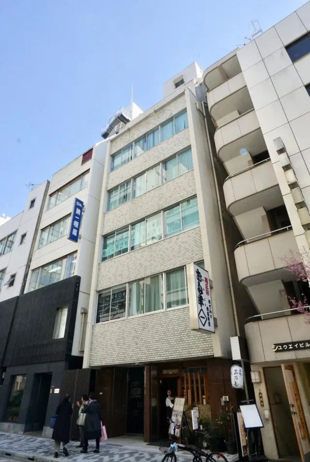 DK共同ビル(日銀通り)の外観写真
