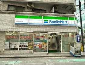 ファミリーマート