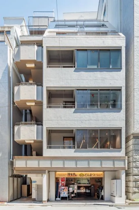 NOVEL WORK Jimbocho の外観写真