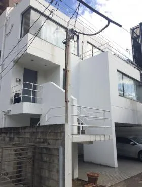 六番町ハウスの外観