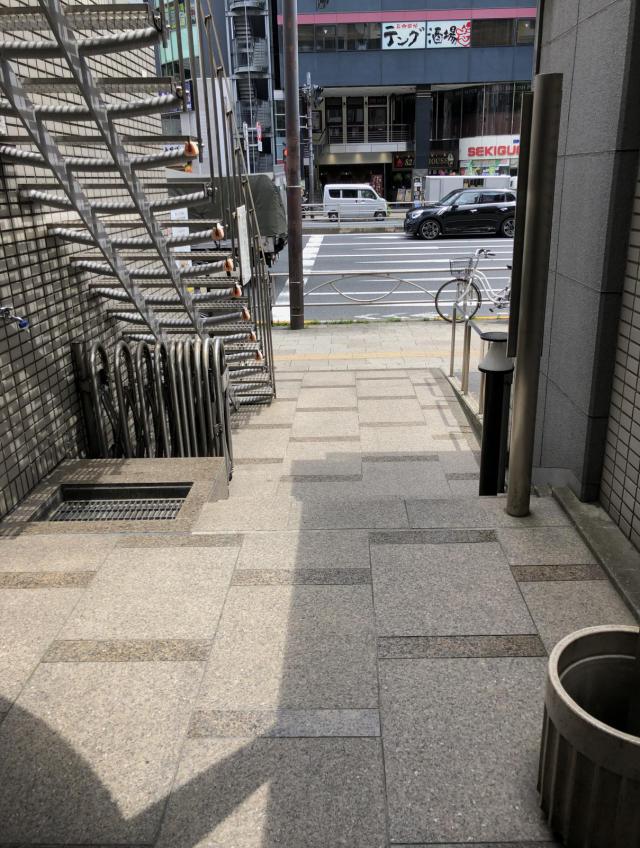東京都港区芝大門