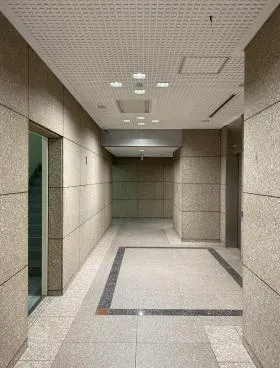 LUCID SQUARE YUSHIMA(旧:湯島ファーストジェネシスビルの外観