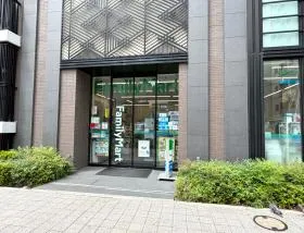 ファミリーマート