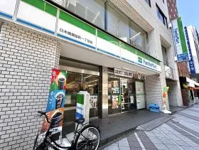 ファミリーマート