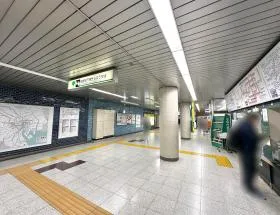 都営新宿線「岩本町駅」