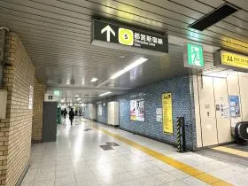 都営新宿線「岩本町駅」