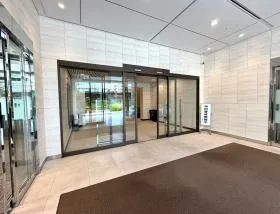 西新宿プライムスクエア(西新宿木村屋)の外観