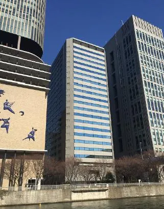 大阪三井物産ビルの外観写真