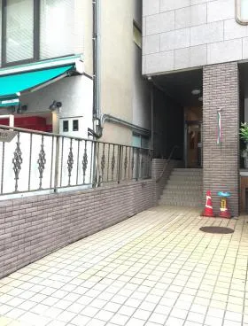 第1原嶋ビルの外観