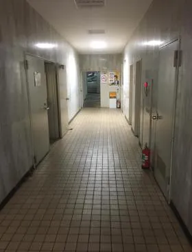 白王ビルの外観