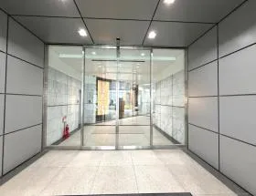 CROSS COOP(クロスコープ)新宿SOUTHの外観