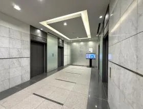 CROSS COOP(クロスコープ)新宿SOUTHの外観
