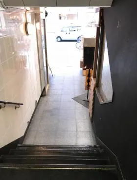 東洋ビルの外観