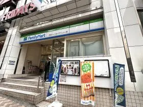ファミリーマート