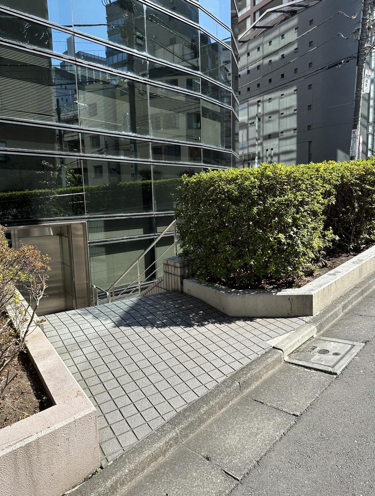 東京都渋谷区渋谷1