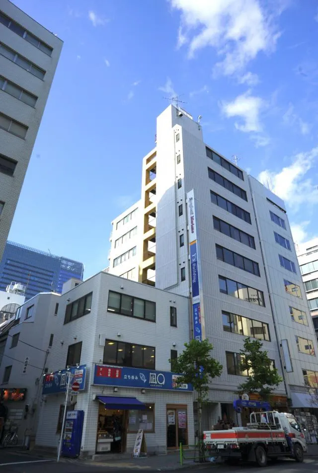 Y’sビルの外観写真