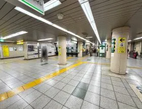 御成門駅（都営三田線）