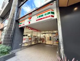 セブンイレブン