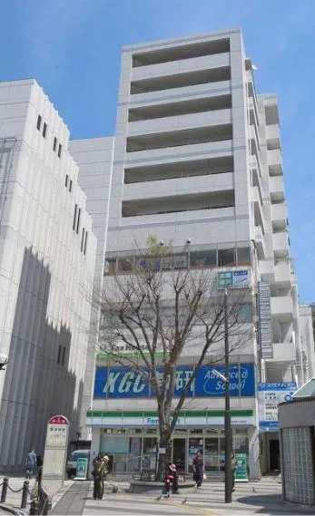 ベイスクエアよこすか2番館の外観写真
