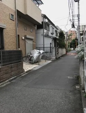 日報ビルの外観