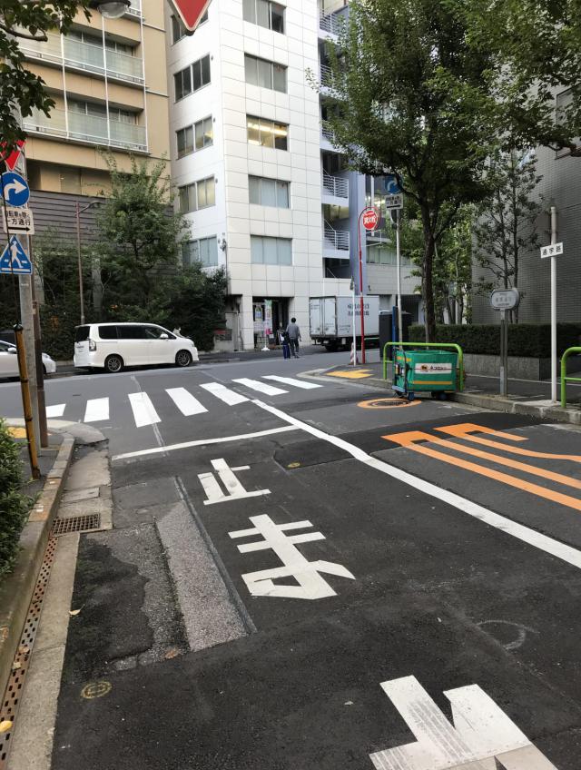 東京都千代田区神田猿楽町