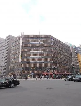 築地KYビルの外観