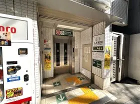 A6出入口（地上）