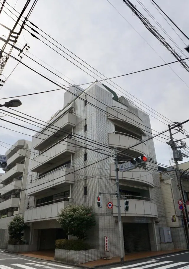新小川町ビルの外観写真