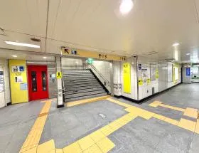 四谷三丁目駅（東京メトロ丸ノ内線）