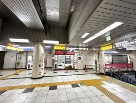 日本橋駅（都営浅草線）日本橋駅（都営浅草線）