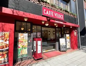 カフェ・ベローチェ