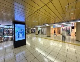 新宿駅（東京メトロ丸ノ内線）