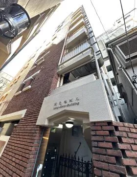 煉瓦塔ビルの外観