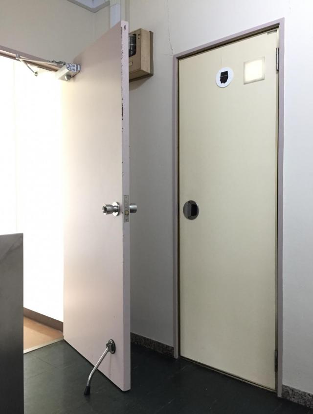 東京都中央区新川