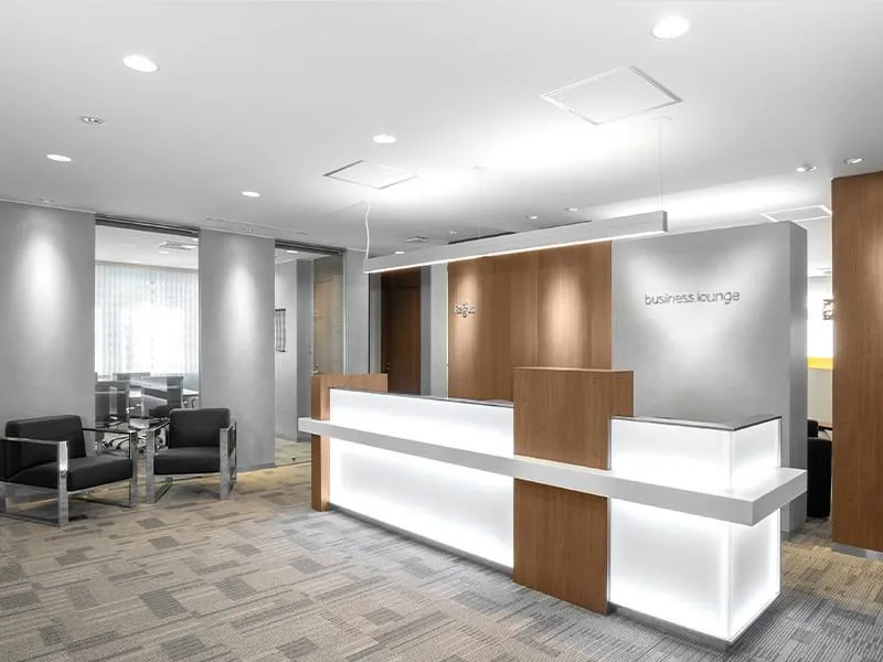 Regus(リージャス)銀座三丁目ビジネスセンターの外観写真