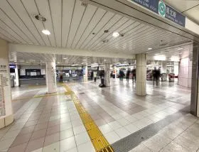 赤坂見附駅（東京メトロ丸ノ内線・銀座線）