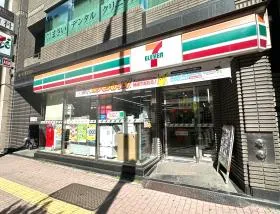 セブンイレブン