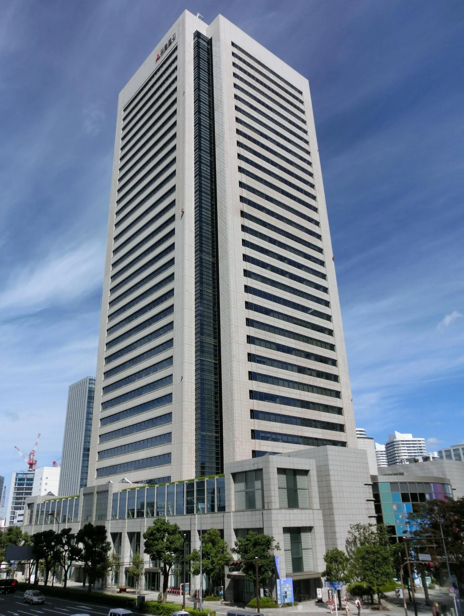 KDX横浜みなとみらいタワー(旧:三菱重工横浜)ビルの外観写真
