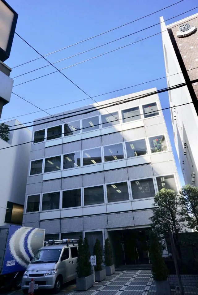五番町片岡ビルの外観写真