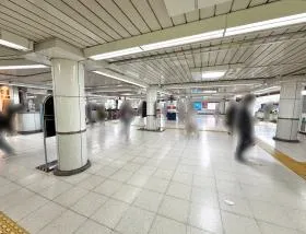 西新宿駅（東京メトロ丸ノ内線）
