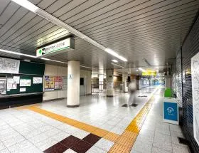 都営新宿線「岩本町駅」
